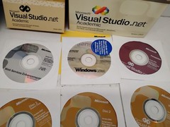 MICROSOFT VISUAL STUDIO.NET ACADEMIC VERSION 2003 9 CD Set w/ Key & Manuals