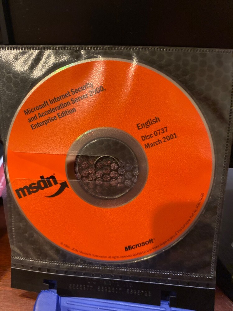 RARE AUTHENTIC & BRAND NEW Microsoft Internet Security/Acceleration Server 2000