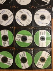 VTG Lot of 26 Microsoft TECHNET DVD’s CD-ROM June 2005 EUC