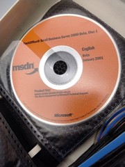 MSDN Software CD’s Microsoft Windows 2000 server, Visual Studio Office Jan 2001
