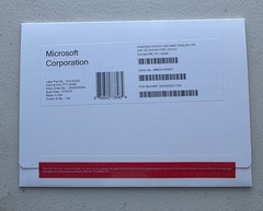 Microsoft Windows Server 2022 Datacenter 64 Core 10CALS DVD & Key Sealed (NEW)