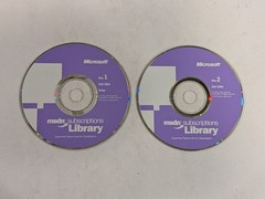 Microsoft MSDN Subscriptions Library July 2001 | 2 CD Set | Discs Only