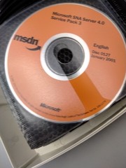 MSDN Software CD’s Microsoft Windows 2000 server, Visual Studio Office Jan 2001