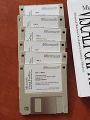 Microsoft Visual FoxPro 3.0 vintage box set – 215-051-130 – Disks Tested