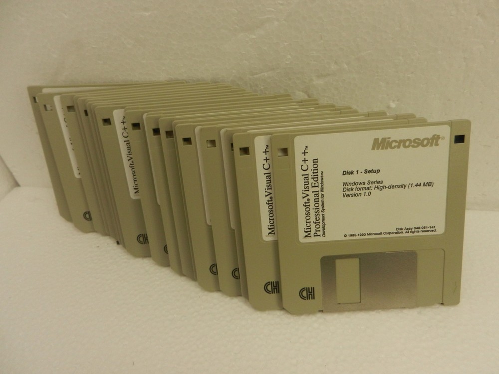 Microsoft Visual C++ VERSION Ver. 1.0 Professional Edition – 20x Floppy Disks
