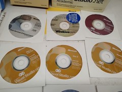 MICROSOFT VISUAL STUDIO.NET ACADEMIC VERSION 2003 9 CD Set w/ Key & Manuals